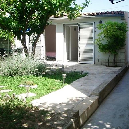 Apartments Gina Трогир Экстерьер фото