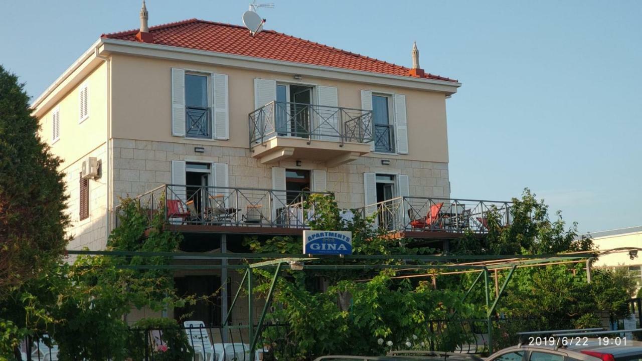Apartments Gina Трогир Экстерьер фото